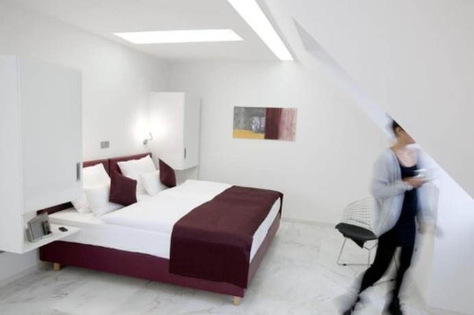 Imagen de la habitación del Hotel Freihof, Prichsenstadt. Foto 11