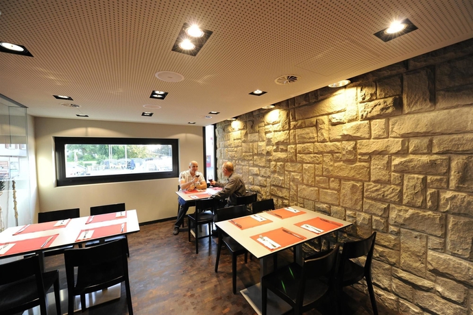Imagen del bar/restaurante del Hotel Freihof, Unterageri. Foto 5