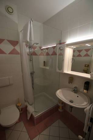 Imagen de la habitación del Hotel Freizeittempel. Foto 3