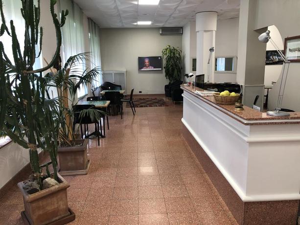 Imagen general del Hotel Frejus. Foto 3