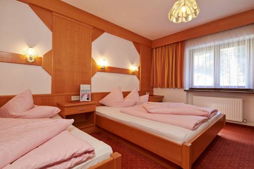 Imagen de la habitación del Hotel Fremdenpension Alpenruhe. Foto 7