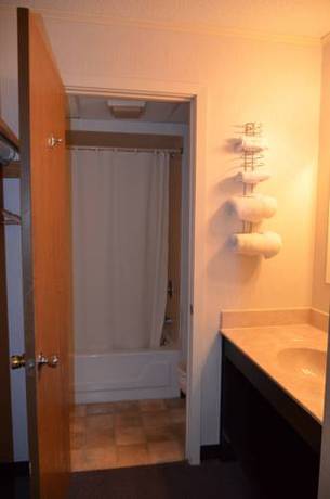 Imagen de la habitación del Hotel French Creek Inn. Foto 3