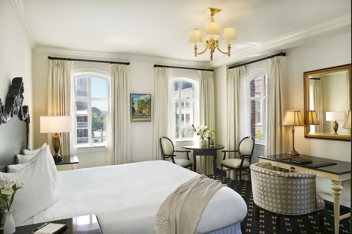 Imagen de la habitación del Hotel French Quarter Inn, Charleston. Foto 12