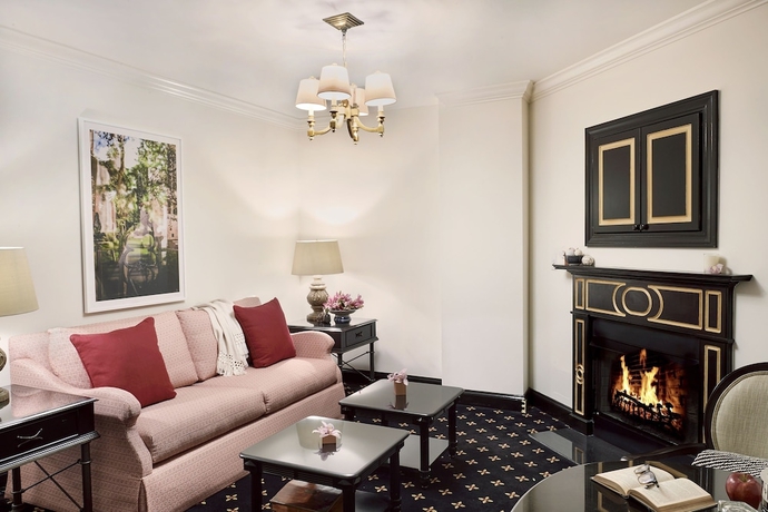 Imagen de la habitación del Hotel French Quarter Inn, Charleston. Foto 13