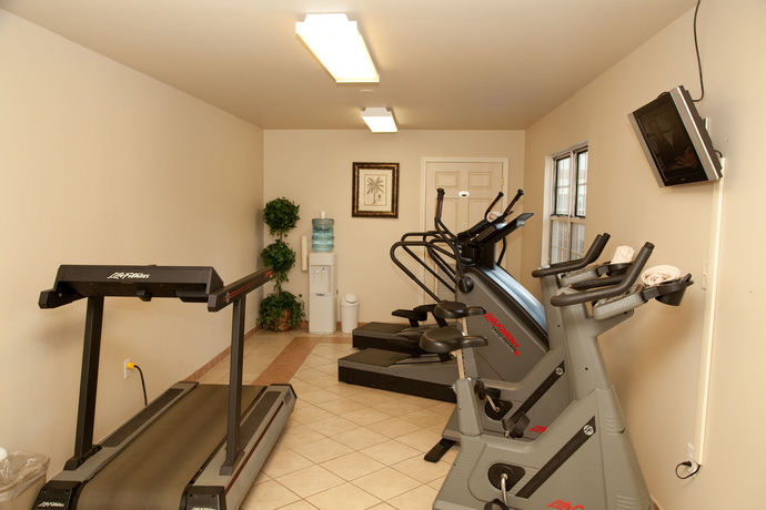 Imagen de la piscina del Hotel French Quarter Resort By Spinnaker Resorts. Foto 16