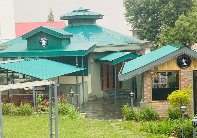 Imagen del bar/restaurante del Hotel Fresco And Residences. Foto 9