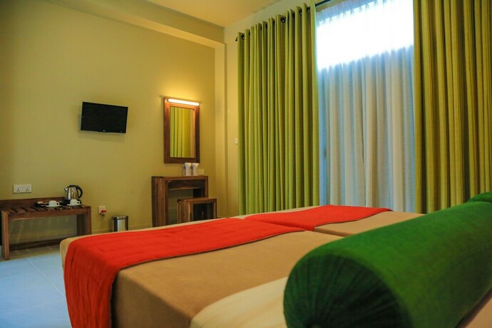 Imagen de la habitación del Hotel Fresco Water Villa. Foto 25