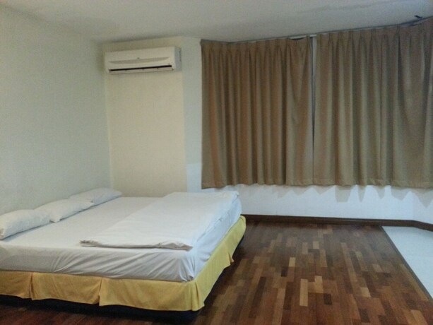 Imagen de la habitación del Hotel Fresh Bercham. Foto 5