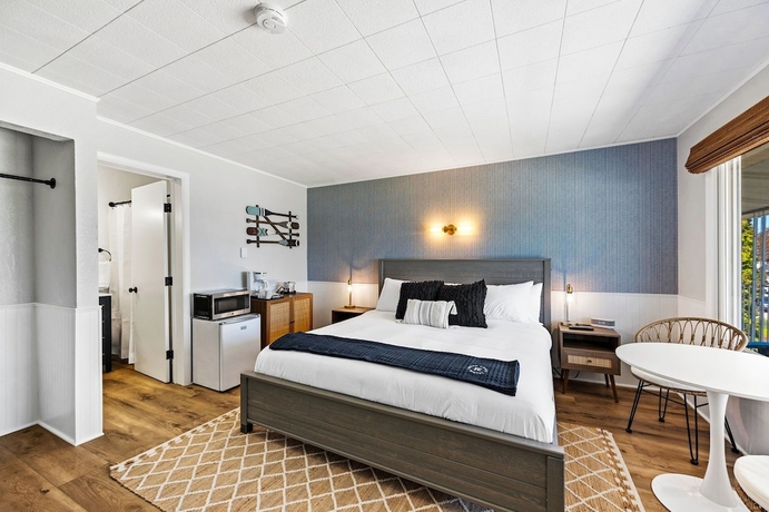 Imagen de la habitación del Hotel Fresh Coast Motel. Foto 8