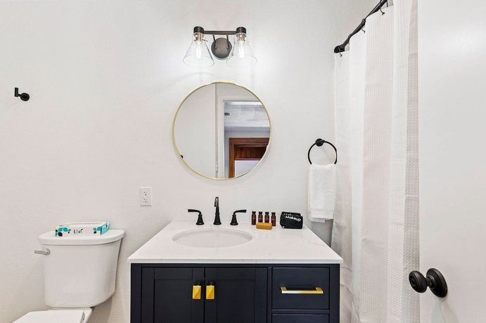 Imagen de la habitación del Hotel Fresh Coast Motel. Foto 16