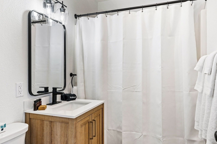 Imagen de la habitación del Hotel Fresh Coast Motel. Foto 18