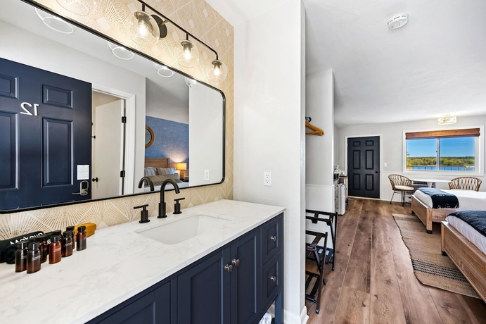 Imagen de la habitación del Hotel Fresh Coast Motel. Foto 19