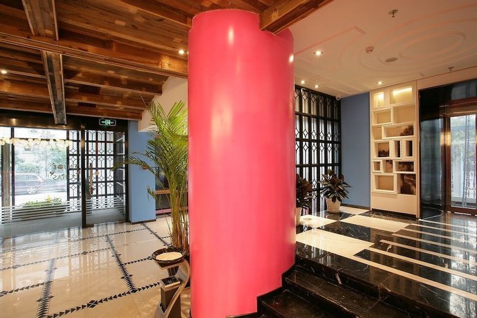 Imagen de los interiores del Hotel Fresh House Huanglong Wantang. Foto 20