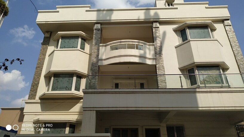 Imagen general del Hotel Fresh Living Prime Banjara. Foto 5
