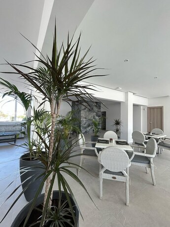 Imagen general del Hotel Fresh hotel rhodes. Foto 7