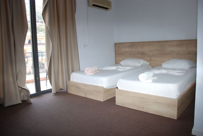 Imagen de la habitación del Hotel Freskia, Gjasht&euml;. Foto 3