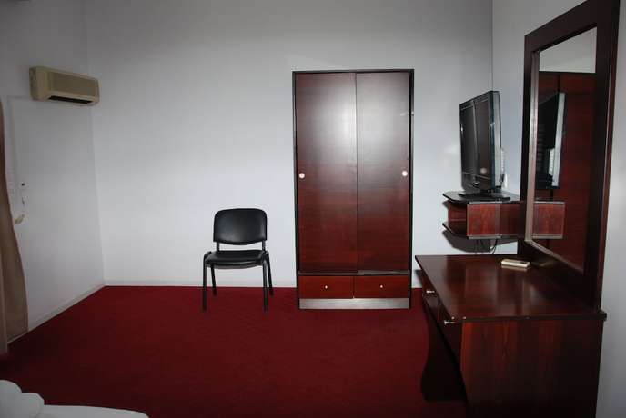 Imagen de la habitación del Hotel Freskia, Gjasht&euml;. Foto 8