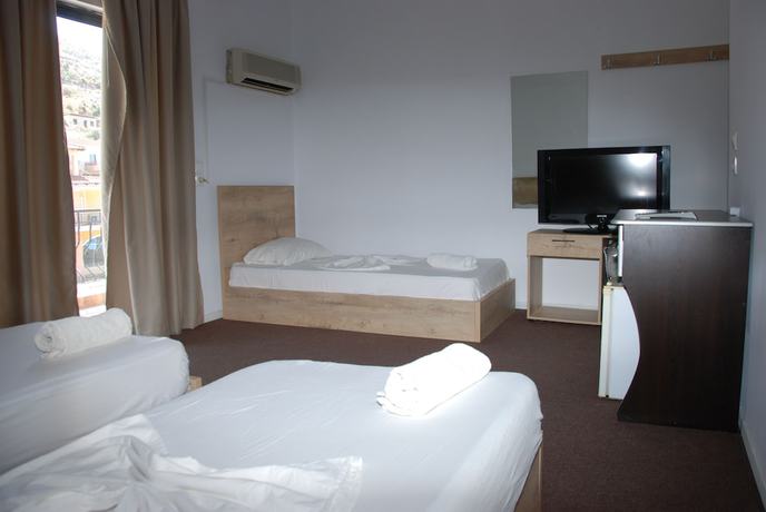 Imagen de la habitación del Hotel Freskia, Gjasht&euml;. Foto 9
