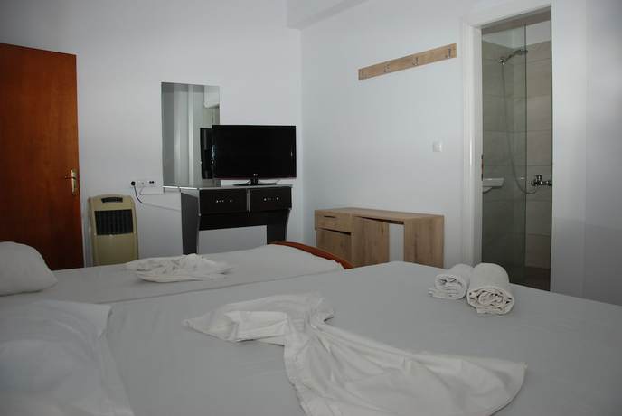 Imagen de la habitación del Hotel Freskia, Gjasht&euml;. Foto 10