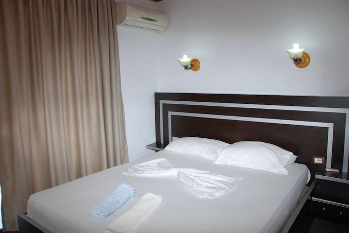 Imagen de la habitación del Hotel Freskia, Gjasht&euml;. Foto 17