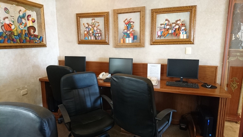 Imagen de los interiores del Hotel Fresno Galerías. Foto 18