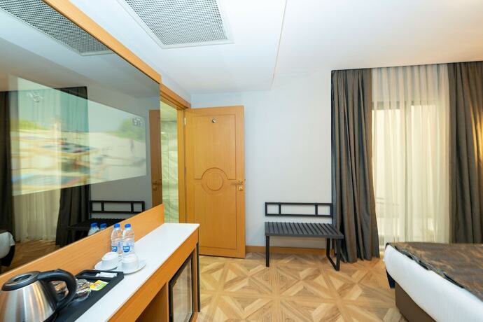 Imagen general del Hotel Freya. Foto 1