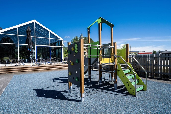 Imagen de los exteriores del Hotel Frich\'sl og Spiseri Alvdal. Foto 15