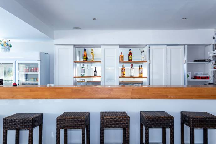 Imagen de los interiores del Hotel Frida Apartments by Checkin. Foto 18