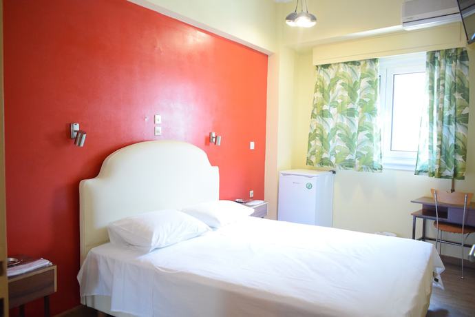 Imagen de la habitación del Hotel Frida, Atenas. Foto 3