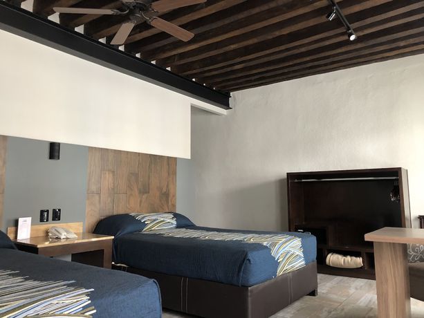 Imagen de la habitación del Hotel Frida, Centro Hist&oacute;rico de Puebla. Foto 15