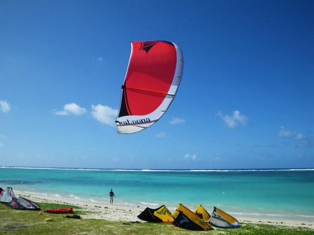 Imagen de los exteriores del Hotel Friday Attitude. Foto 8