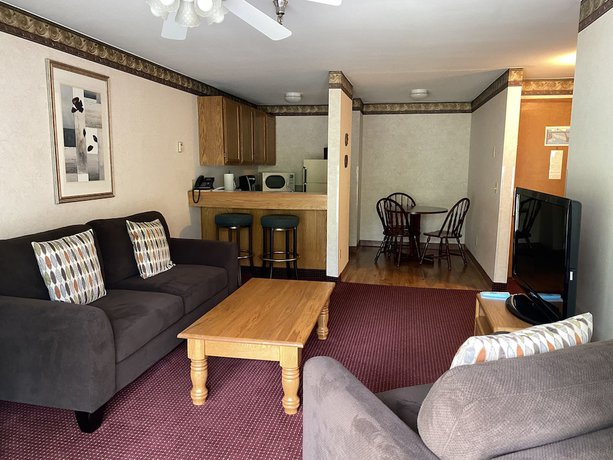 Imagen de la habitación del Hotel Friday Harbor Suites. Foto 7