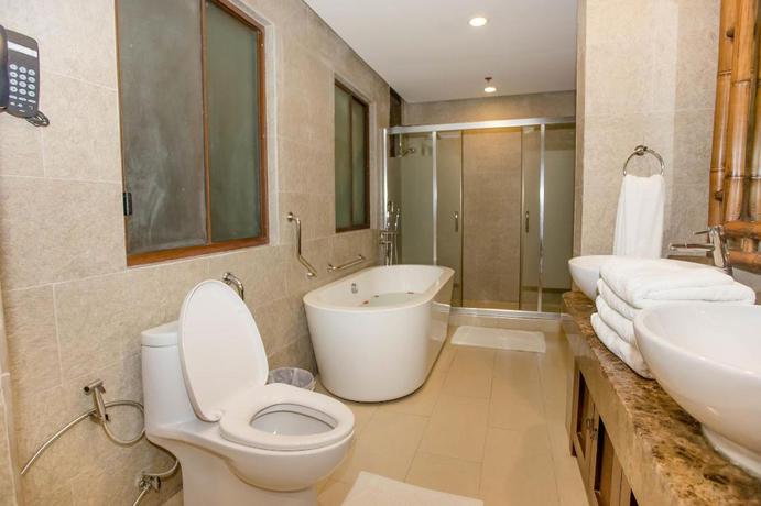 Imagen de la habitación del Hotel Fridays Puerto Galera. Foto 18