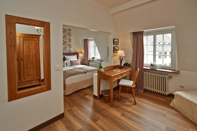 Imagen de la habitación del Hotel Friedrichs. Foto 16