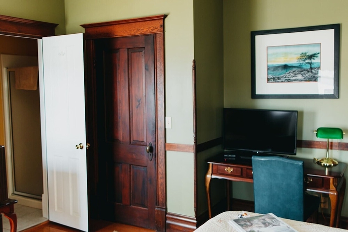 Imagen de la habitación del Hotel Friendly City Inn Bed and Breakfast. Foto 13