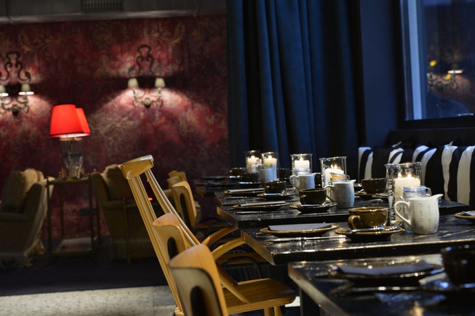 Imagen del bar/restaurante del Hotel Friends Düsseldorf Downtown. Foto 5