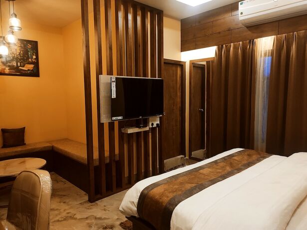 Imagen de la habitación del Hotel Friends Palace. Foto 19