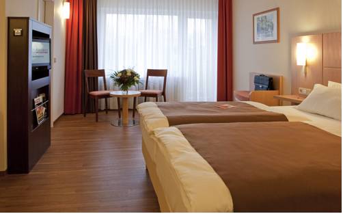 Imagen de la habitación del Hotel Friends Saarbr&uuml;cken. Foto 8