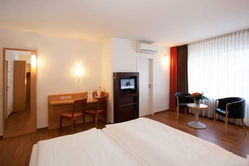 Imagen de la habitación del Hotel Friends Saarbr&uuml;cken. Foto 10