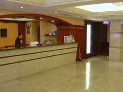 Imagen de los interiores del Hotel Friends Star. Foto 5