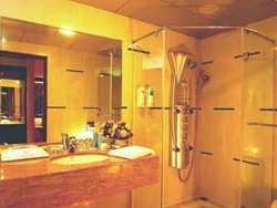 Imagen de la habitación del Hotel Friends Star. Foto 3