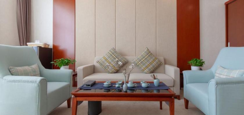 Imagen de la habitación del Hotel Friendship Convention Center. Foto 14