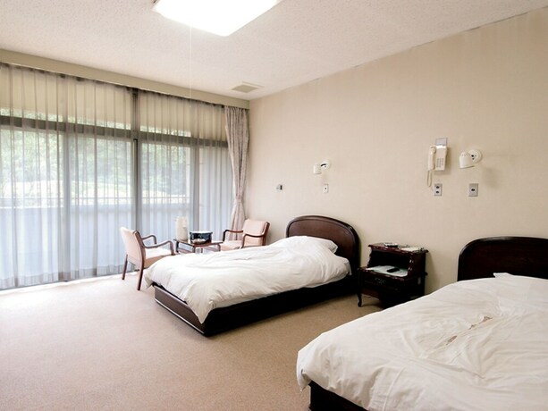 Imagen de la habitación del Hotel Friendship Heights Yoshimi. Foto 30