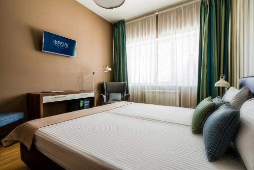 Imagen de la habitación del Hotel Frigate. Foto 7