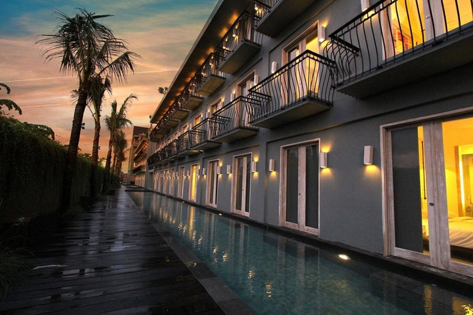 Imagen de los exteriores del Hotel Frii Bali Echo Beach. Foto 14
