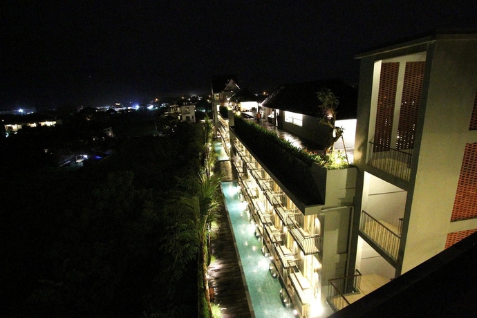 Imagen de los exteriores del Hotel Frii Bali Echo Beach. Foto 15