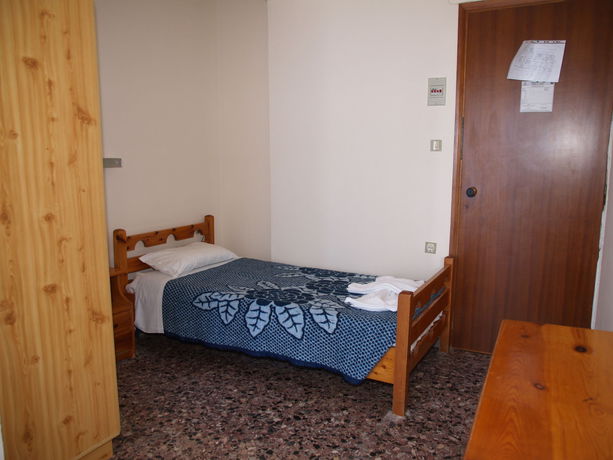 Imagen del bar/restaurante del Hotel Frini, Chania. Foto 3