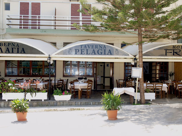 Imagen de la habitación del Hotel Frini, Chania. Foto 12