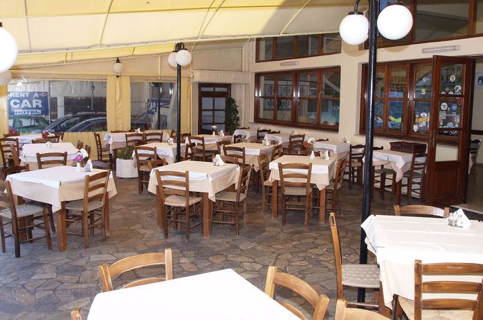 Imagen de la habitación del Hotel Frini, Chania. Foto 14