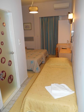 Imagen de la habitación del Hotel Frini, Nauplia. Foto 8